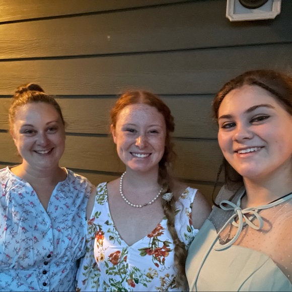 Meet your Posher, Dixie - Picture 1 of 3